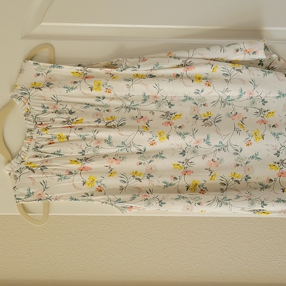 Nwt New Loft Floral Mixed Media Top Blouse Shell Medium - Picture 6 of 6